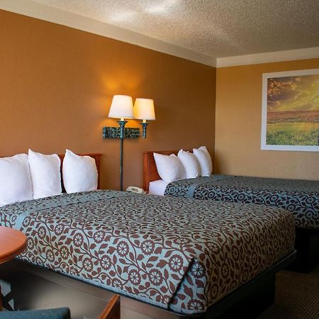 Days Inn By Wyndham Hillsboro Tx Exteriör bild