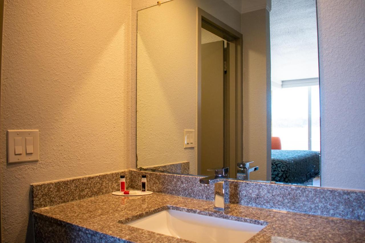 Days Inn By Wyndham Hillsboro Tx Exteriör bild