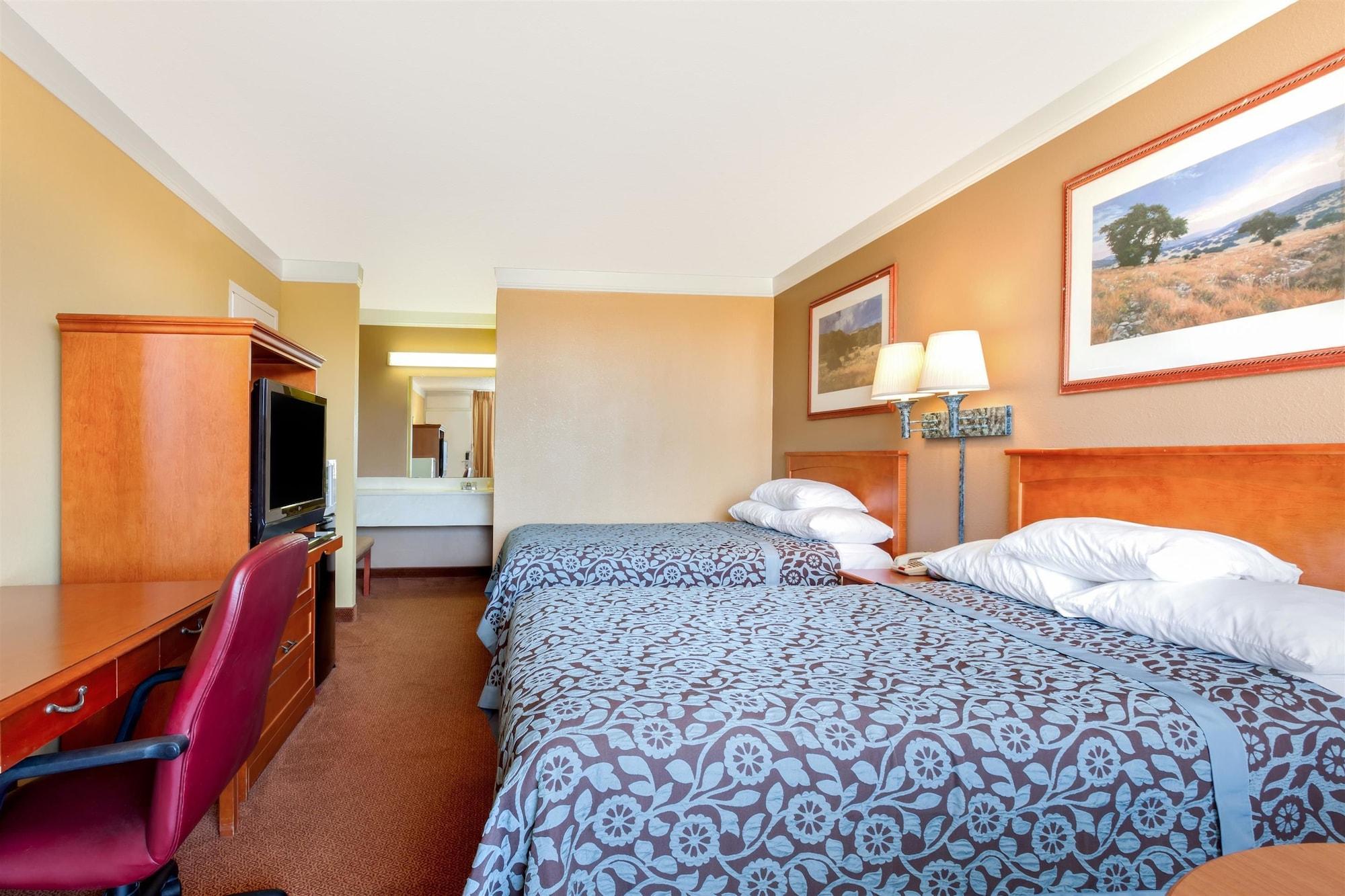 Days Inn By Wyndham Hillsboro Tx Exteriör bild